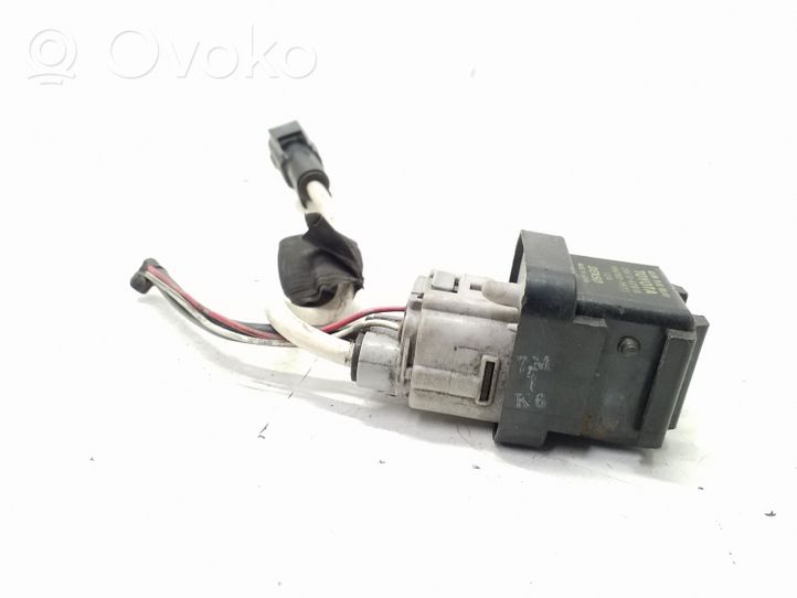 Toyota Avensis T270 Przekaźnik / Modul układu ogrzewania wstępnego 2861067010