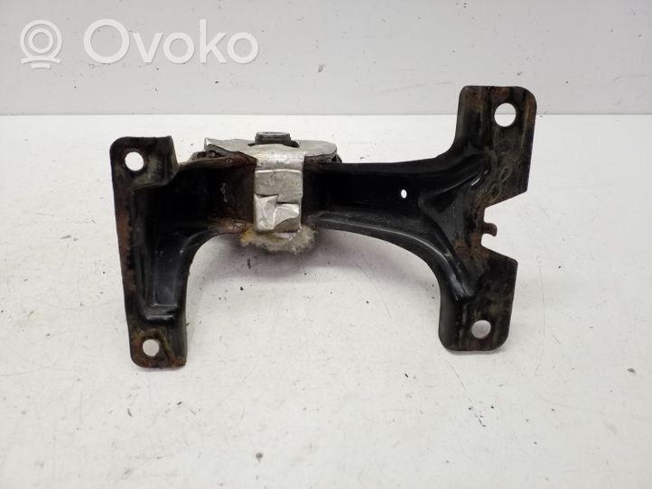 Chrysler Town & Country V Supporto di montaggio del motore P05273893AE