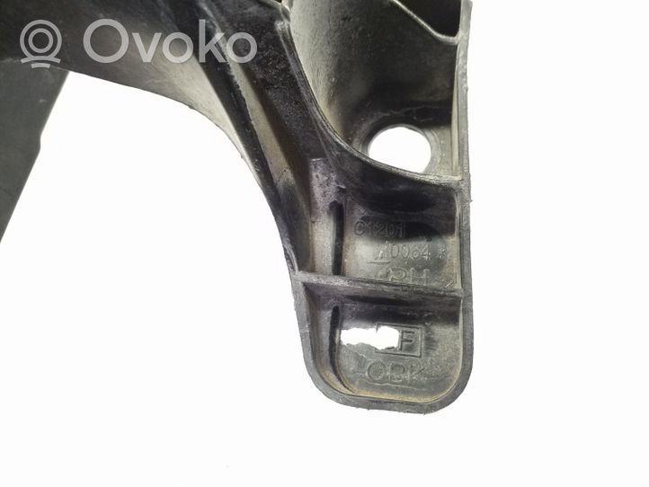 Subaru Outback (BS) Support de pare-chocs arrière C12010064