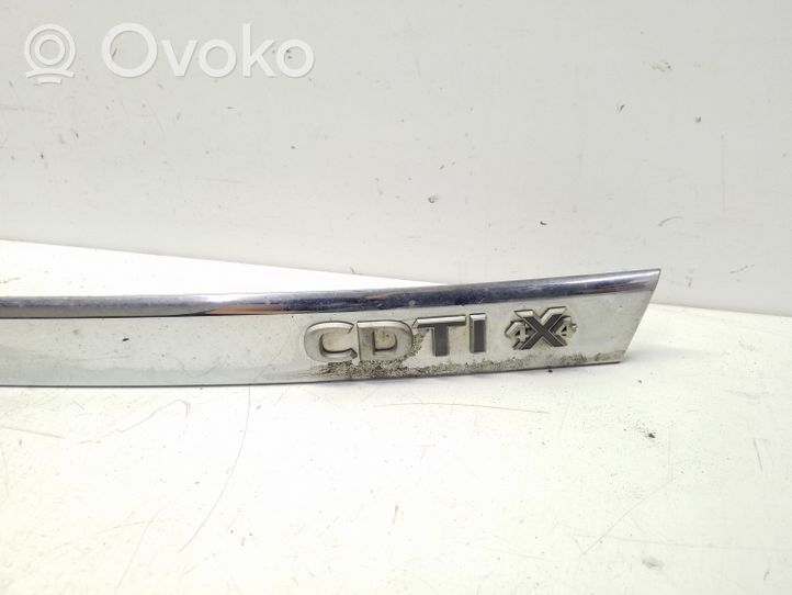 Opel Antara Tailgate trim 96661356