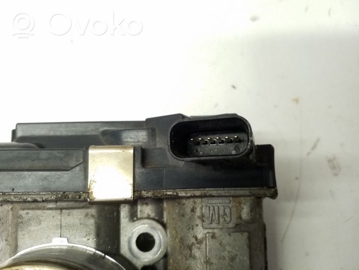 Opel Antara Clapet d'étranglement 25183238