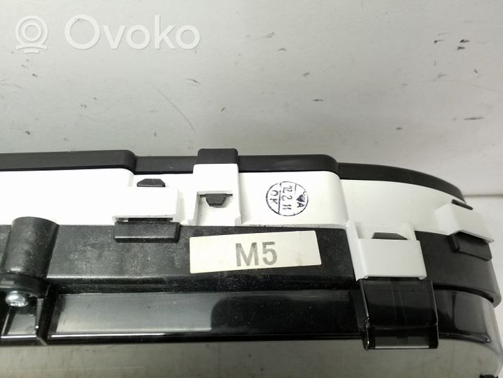 Toyota Prius+ (ZVW40) Spidometrs (instrumentu panelī) 769166990