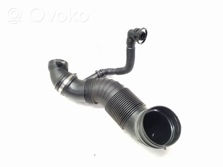 Volkswagen Tiguan Turbo air intake inlet pipe/hose 5N0129656