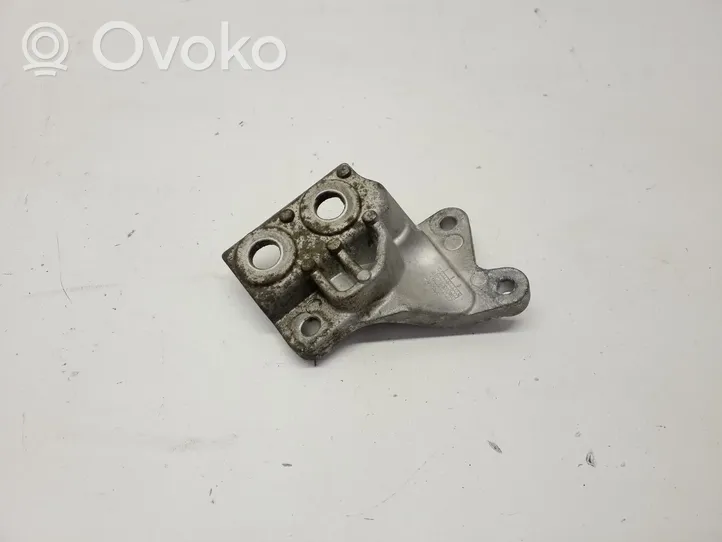 Volvo XC60 Front differential bracket 31439850