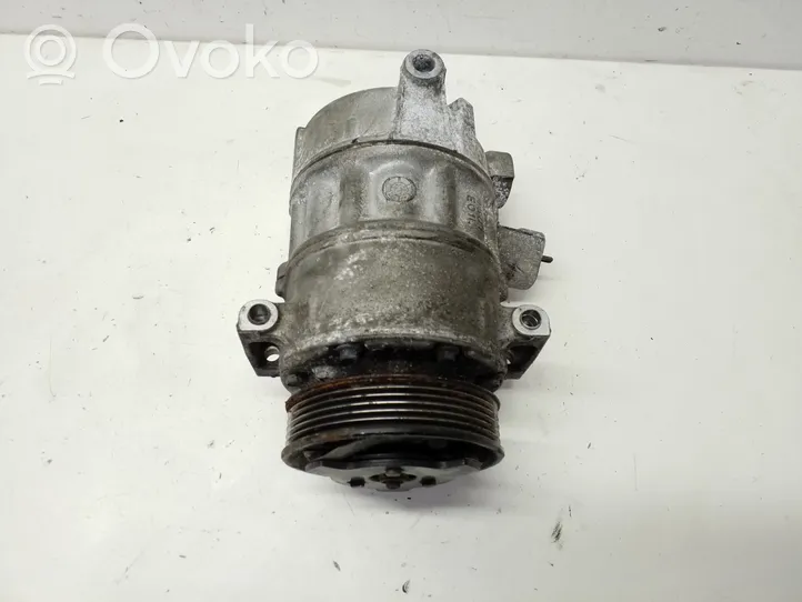 Volkswagen Jetta VI Kompresor / Sprężarka klimatyzacji A/C 1K0820808