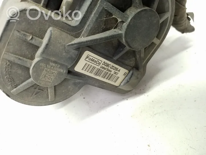 Ford Fusion II Rear brake caliper DG9C2D250