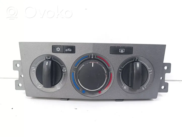 Opel Antara Climate control unit 95262212