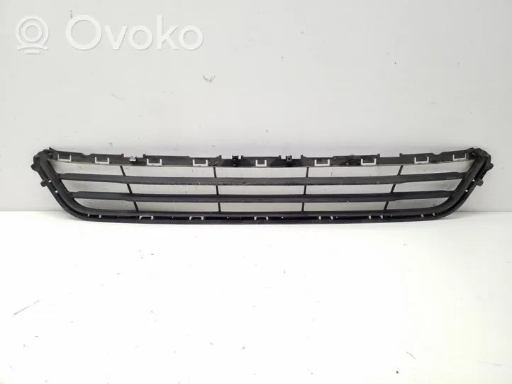 Ford Fusion II Grille inférieure de pare-chocs avant DS7317B968