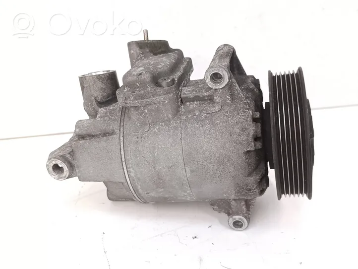 Volkswagen Tiguan Compressore aria condizionata (A/C) (pompa) 5N0820803E