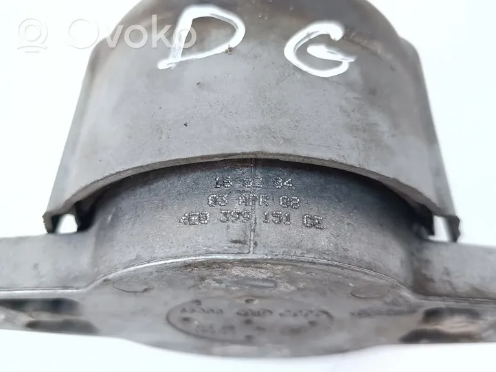 Audi A8 S8 D3 4E Supporto di montaggio del motore 4E0399151CE