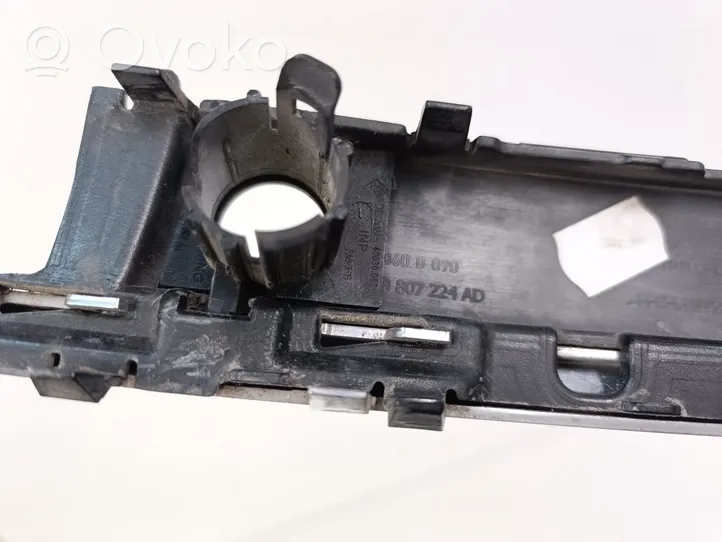 Audi A8 S8 D3 4E Modanatura separatore del paraurti anteriore 4E0807224AD