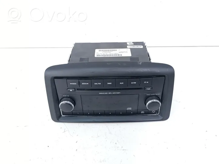 Dodge Grand Caravan Panel / Radioodtwarzacz CD/DVD/GPS P05091301AC