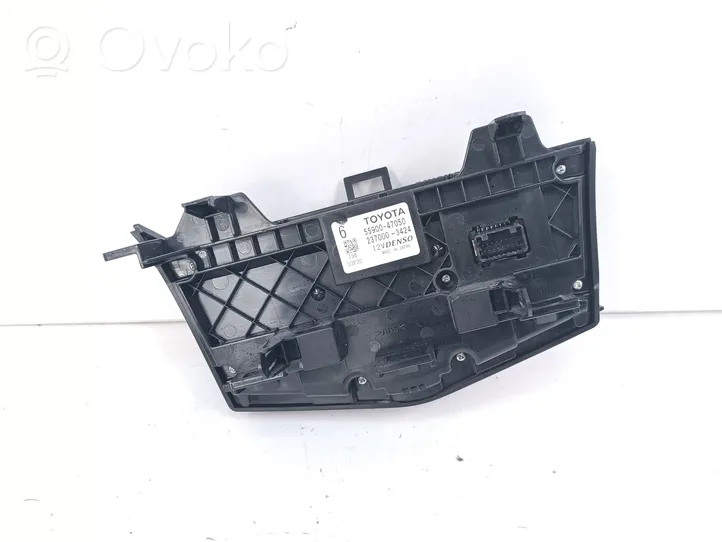 Toyota Prius+ (ZVW40) Oro kondicionieriaus/ klimato/ pečiuko valdymo blokas (salone) 5590047050