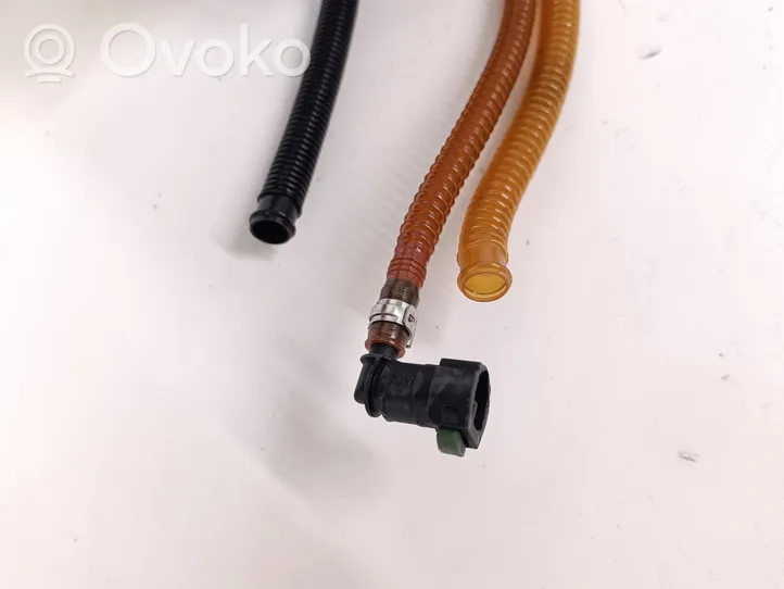 BMW X1 E84 Sensore di livello del carburante 7313787