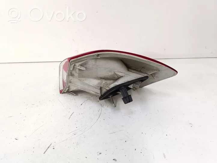 Ford Kuga I Rear/tail lights 8V4113405AE