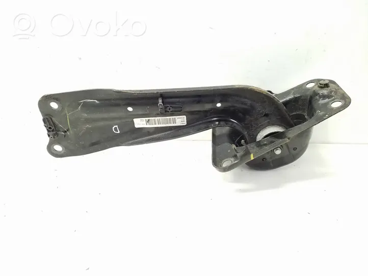 Volkswagen Tiguan Triangle bras de suspension supérieur arrière 5QF505226C