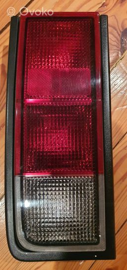 Hummer H2 Lampy tylne / Komplet LH21998861