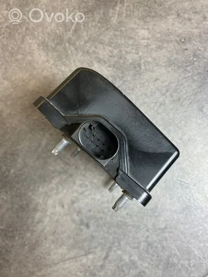 Mercedes-Benz E W212 Sensore radar Distronic A2124404714