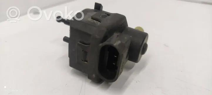 Nissan Qashqai Moteur de réglage du niveau des phares 7700420737