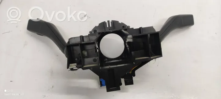 Volkswagen Golf V Leva/interruttore dell’indicatore di direzione e tergicristallo 1K0953503DR