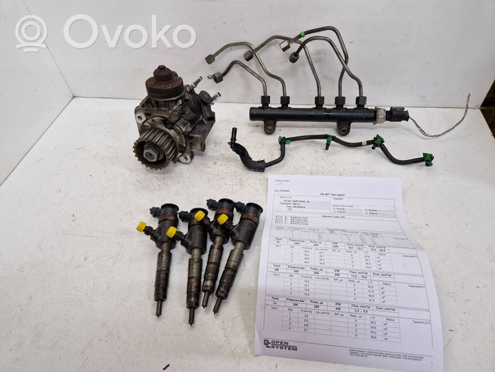 Citroen C4 II Injektoren Einspritzdüsen Satz Set 04451103402