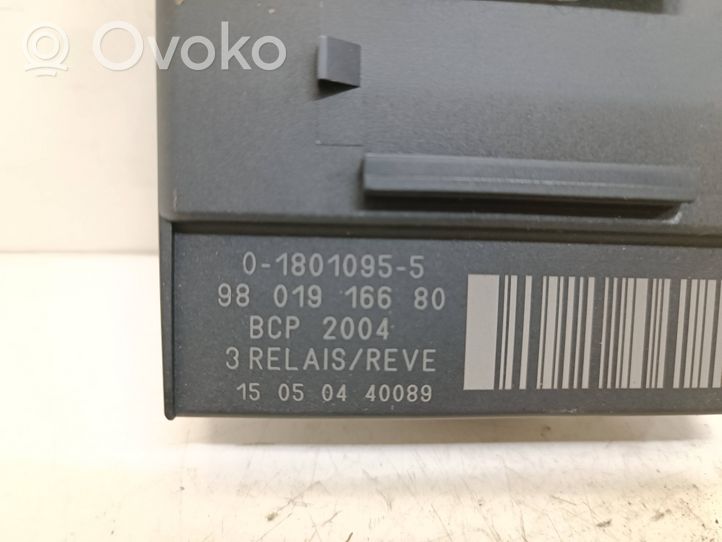 Citroen C4 Grand Picasso Aušinimo ventiliatoriaus rėlė 9801916680