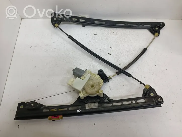 Citroen C4 II Picasso Elektryczny podnośnik szyby drzwi przednich 9675924780