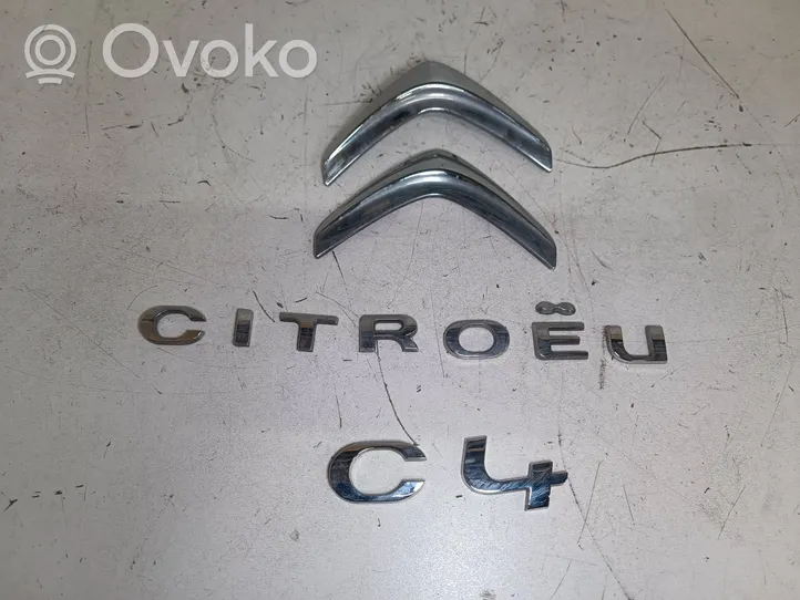 Citroen C4 II Logo, emblème de fabricant 