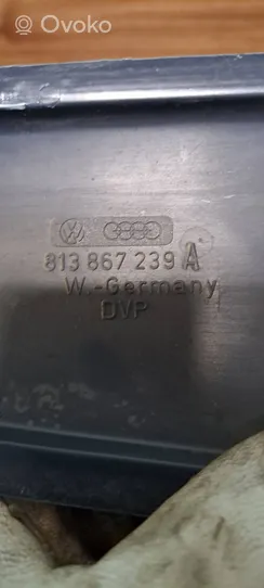 Audi 80 90 B2 B-pilarin verhoilu (alaosa) 813867239A