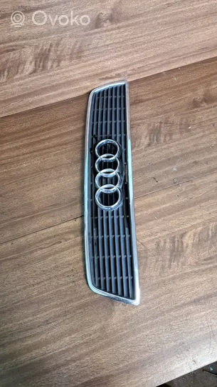 Audi A8 S8 D2 4D Grotelės priekinės 4d0853651b