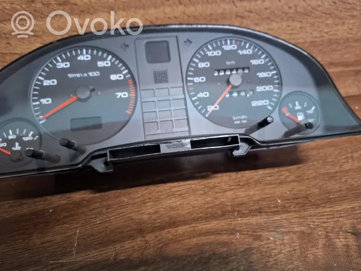 Audi 80 90 S2 B4 Speedometer (instrument cluster) 8A0919033H