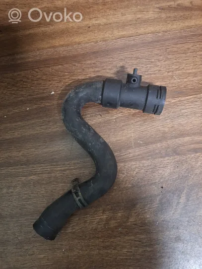 Audi A8 S8 D2 4D Engine coolant pipe/hose 4D0121055E