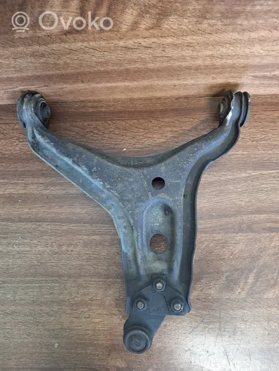 Audi 80 90 S2 B4 Fourchette, bras de suspension inférieur avant 895407158