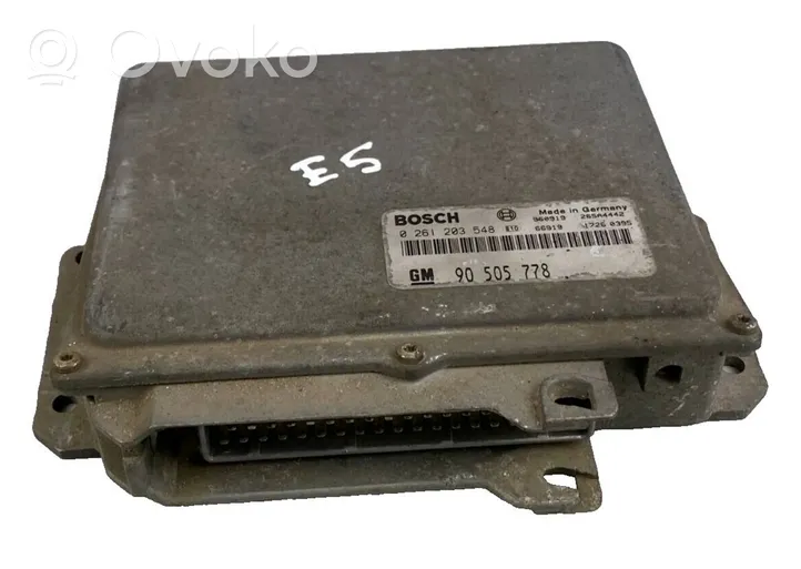 Opel Astra J Calculateur moteur ECU 90505778