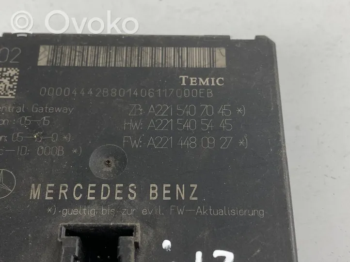 Mercedes-Benz S W221 Door central lock control unit/module A2215405445