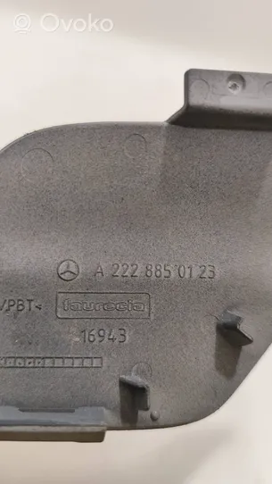 Mercedes-Benz S AMG W222 Tapa/tapón del gancho de remolque delantero A2228850123