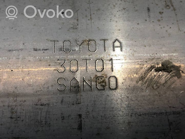 Toyota Verso Takavaimennin pakoputki 