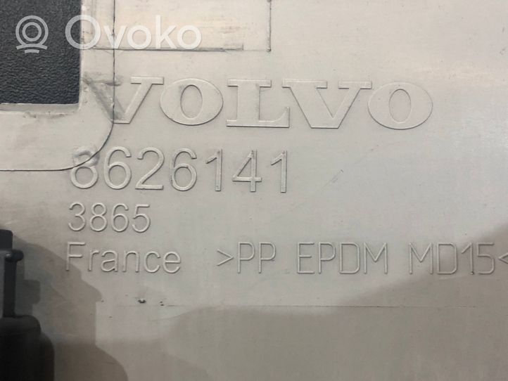 Volvo V50 Półka 