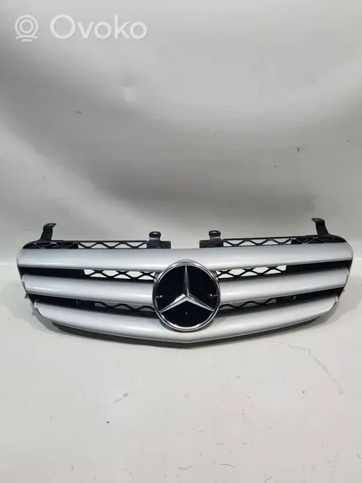 Mercedes-Benz R W251 Etusäleikkö 