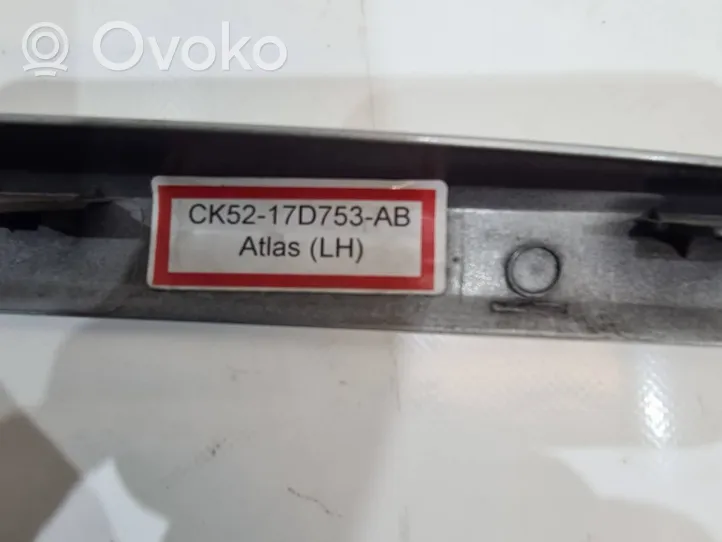 Land Rover Range Rover L405 Takapuskurin koristemuotolista CK5217D753