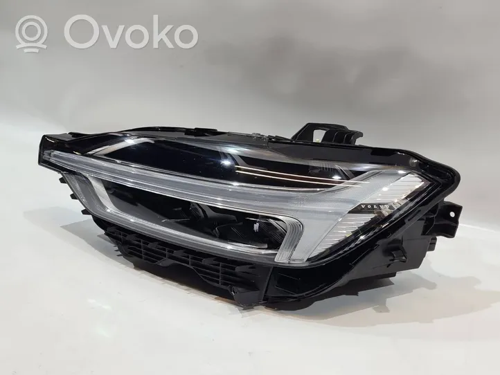 Volvo XC60 Headlight/headlamp 32133544