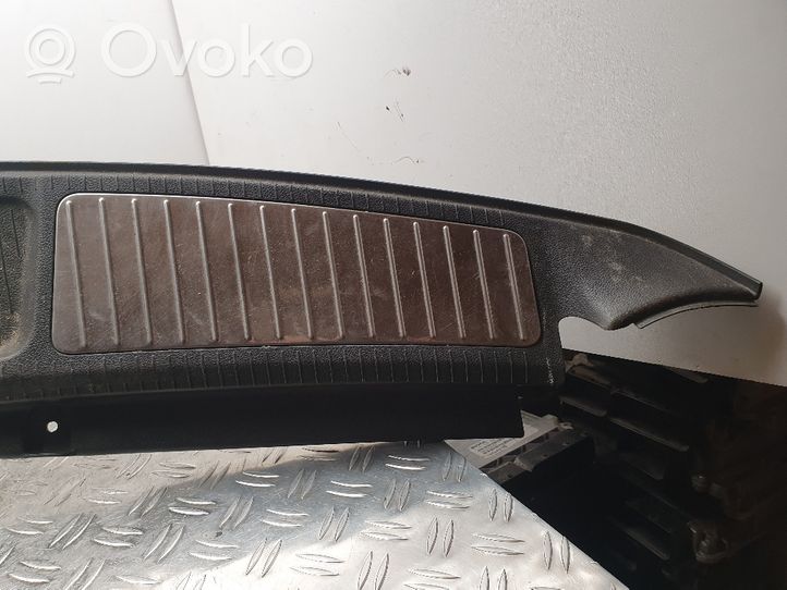 Opel Insignia A Rivestimento di protezione sottoporta del bagagliaio/baule 13222434