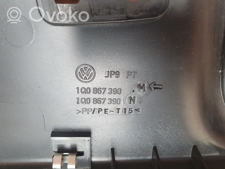 Volkswagen Eos Panel oświetlenia wnętrza kabiny 1Q0867390