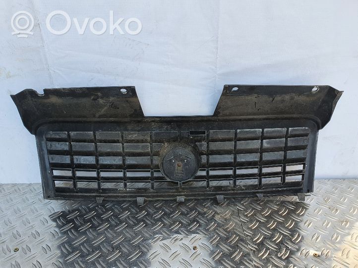 Fiat Doblo Front bumper upper radiator grill 735395576
