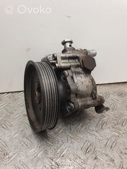 BMW 5 E60 E61 Power steering pump 678084805