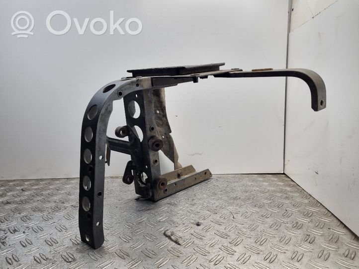 Audi A8 S8 D2 4D Supporto di montaggio del parafango 4D0821138AL