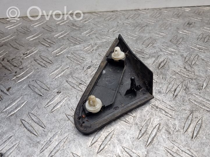 Toyota Yaris Spoguļa plastmasas dekoratīvā apdare 601170D010