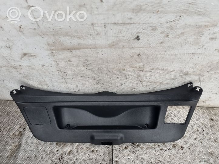 Renault Megane III Tailgate trim 909000161R