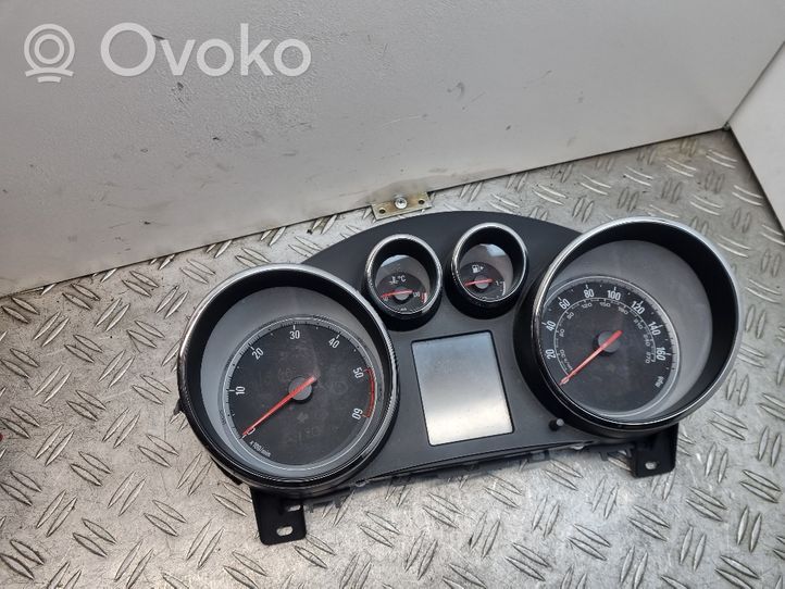 Opel Astra J Geschwindigkeitsmesser Cockpit 13460585