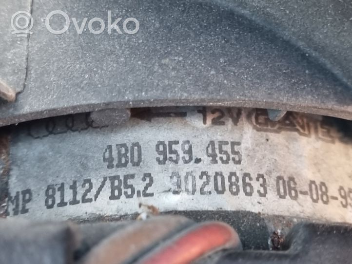 Volkswagen PASSAT B5 Jäähdyttimen jäähdytinpuhallin 4B0959455